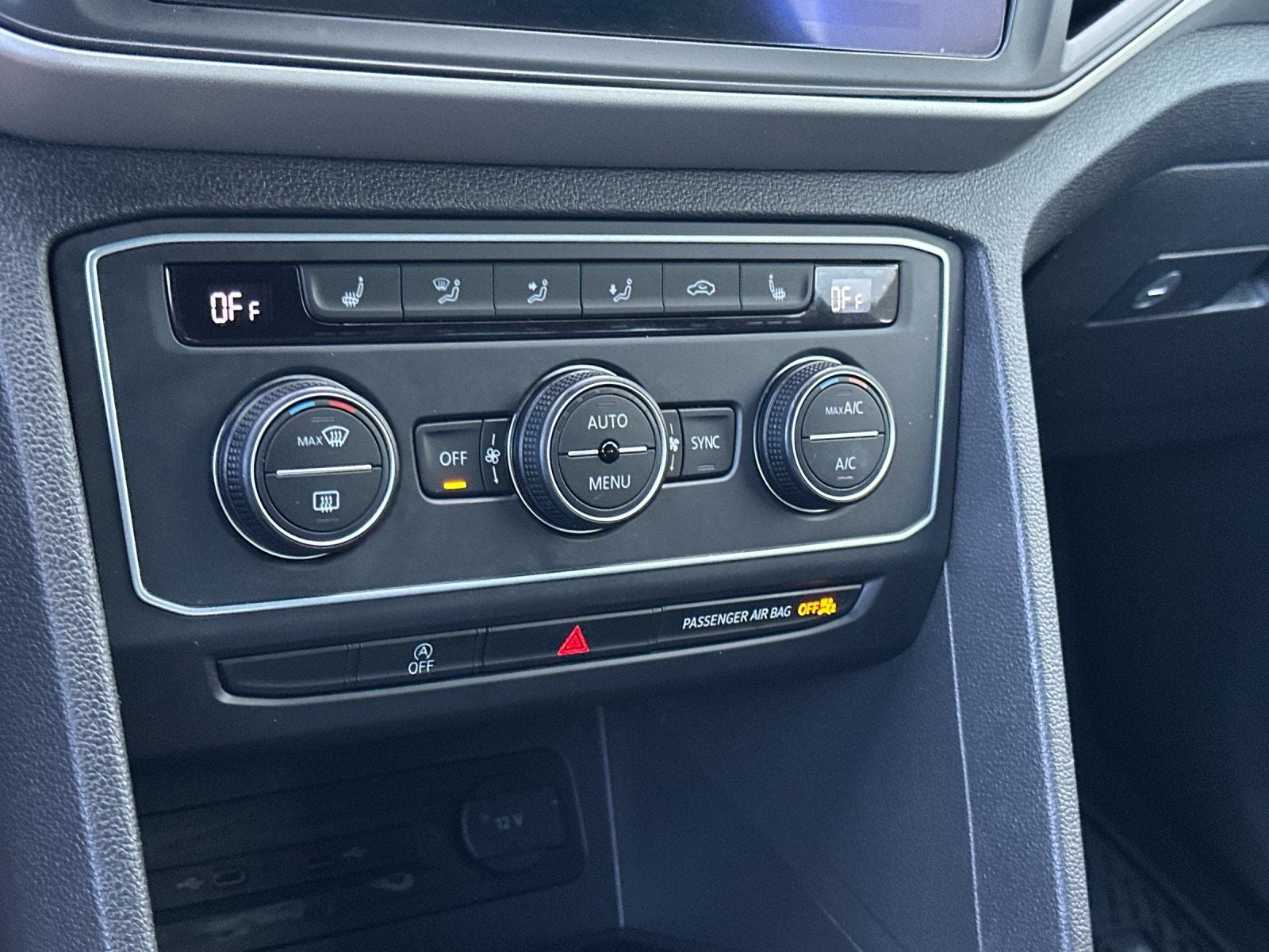 2021 Volkswagen Atlas Cross Sport 2.0T SE w/Technology