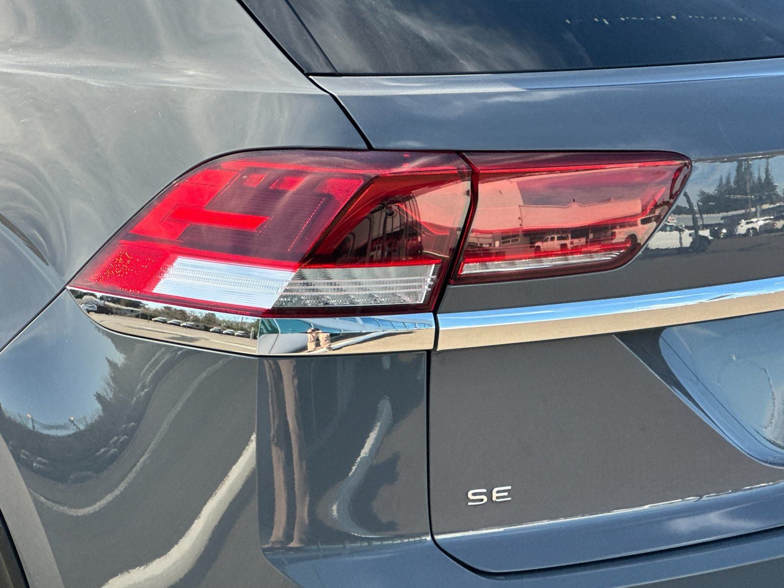 2021 Volkswagen Atlas Cross Sport 2.0T SE w/Technology