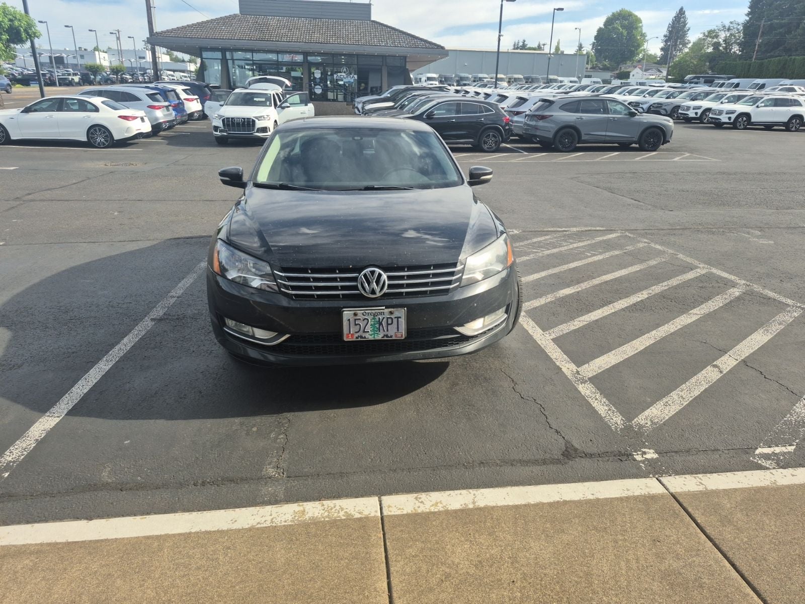 2014 Volkswagen Passat SEL Premium