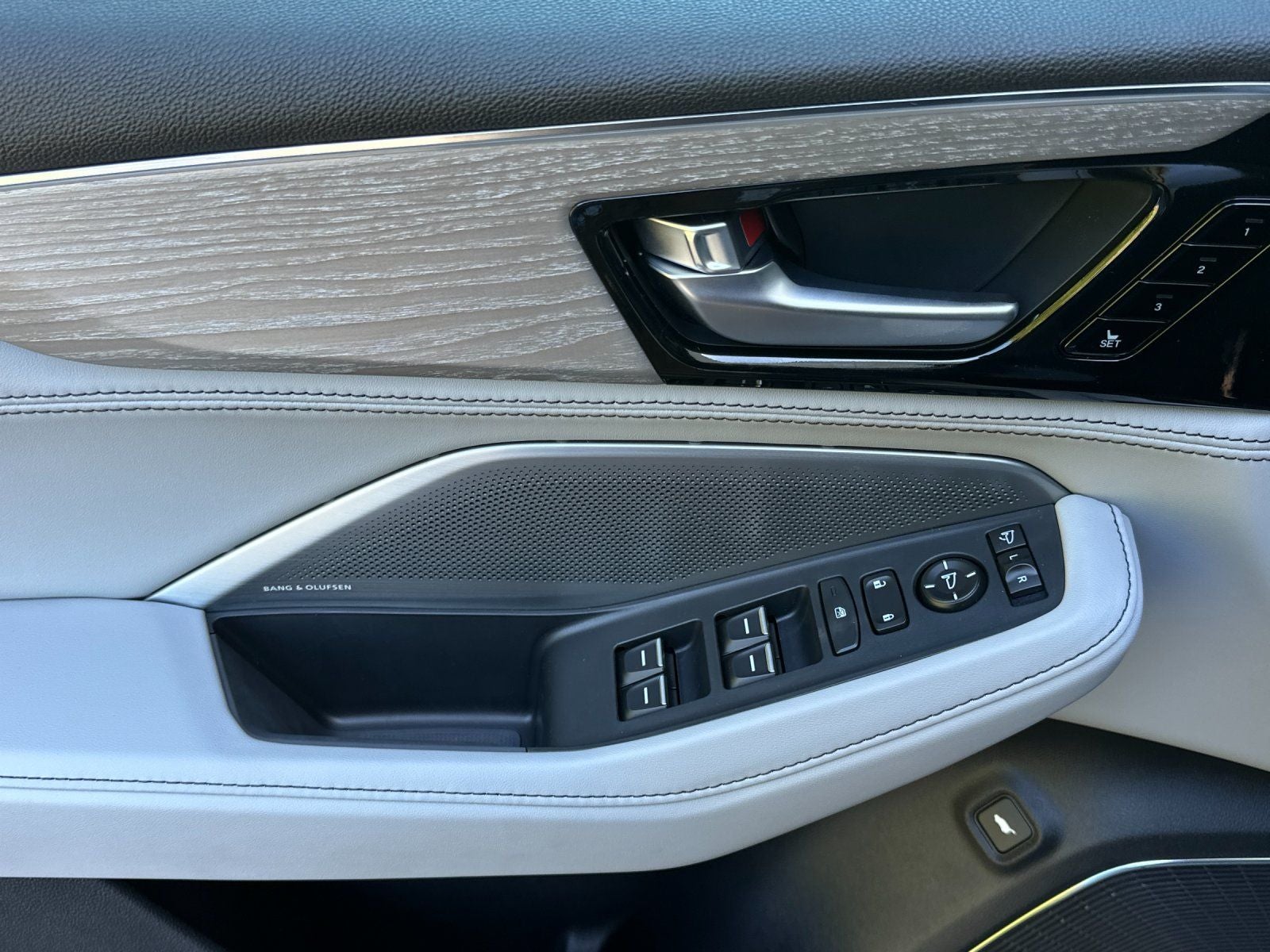 2026 Acura MDX Advance Package SH-AWD