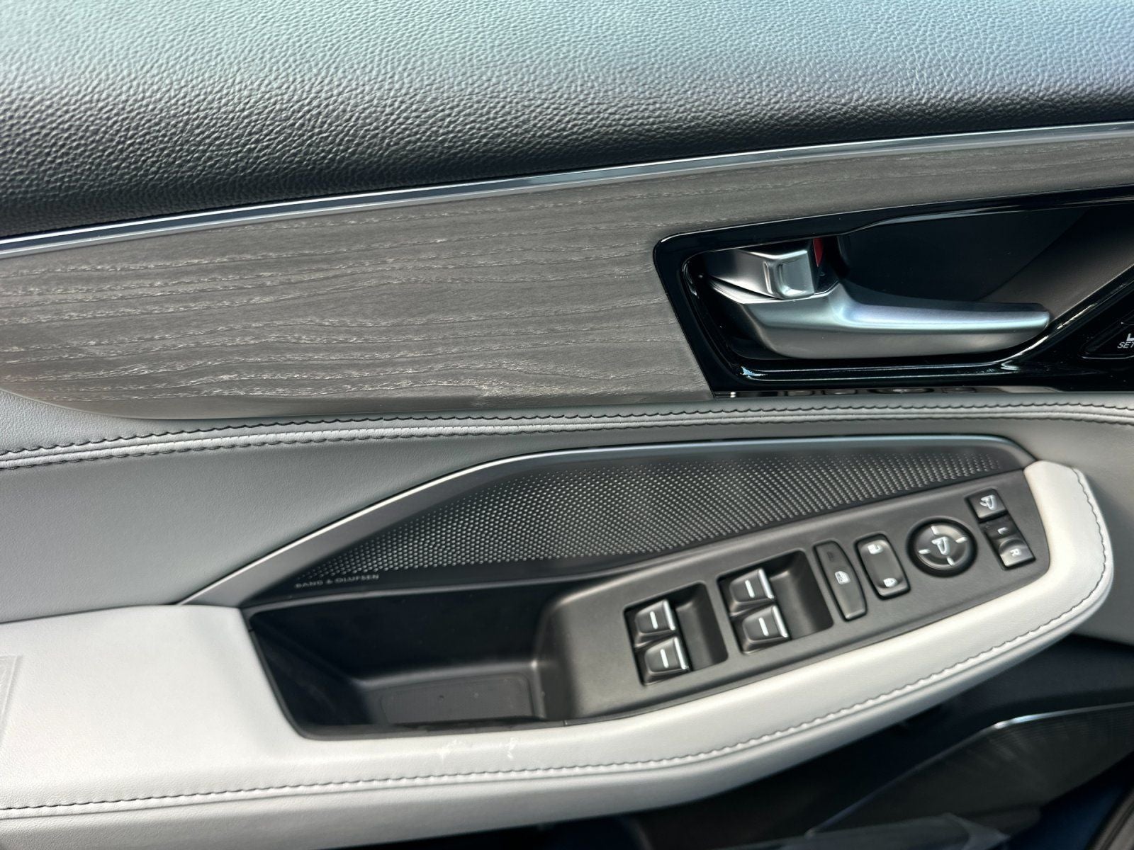 2026 Acura MDX Advance Package SH-AWD