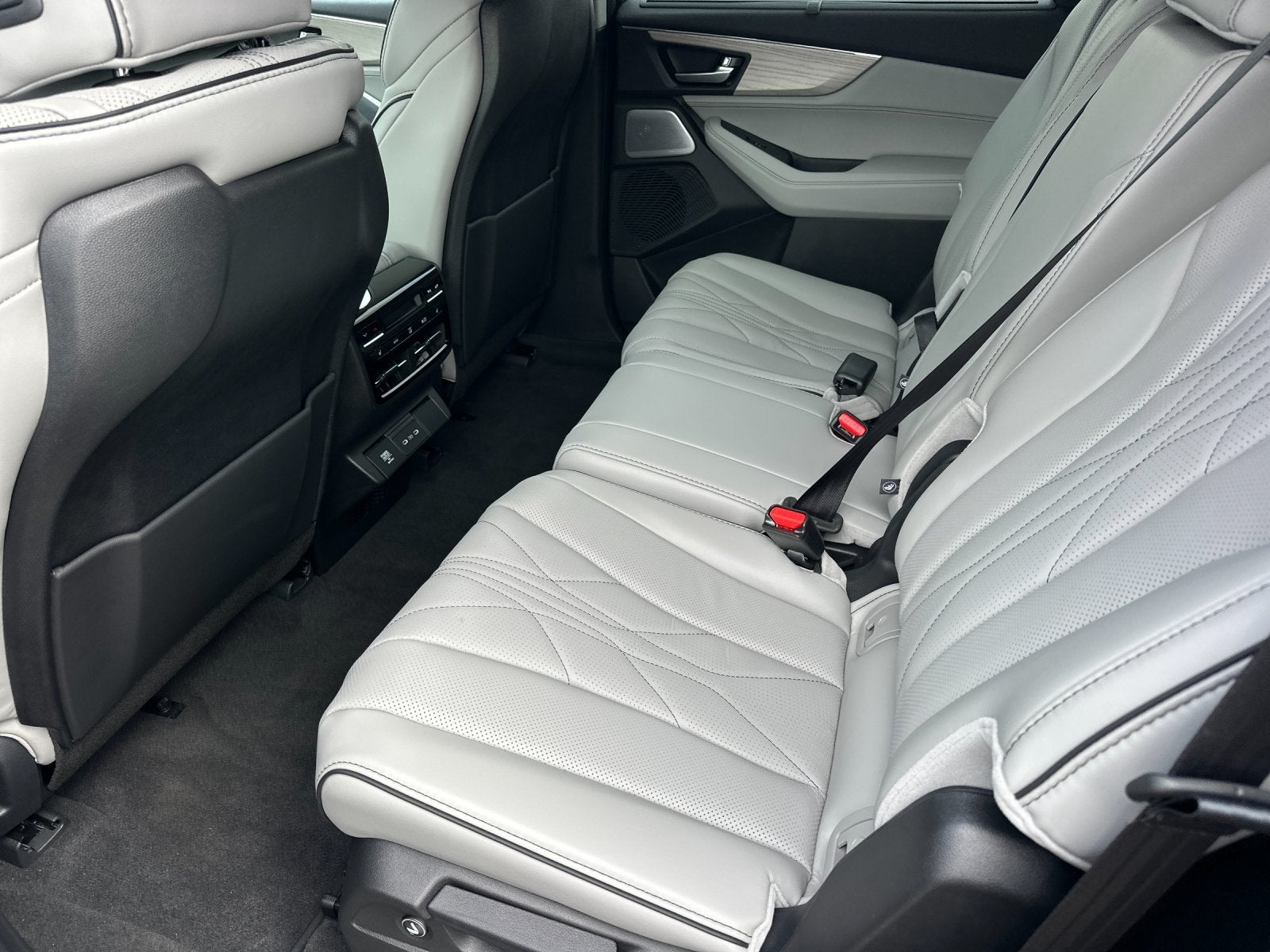 2026 Acura MDX Advance Package SH-AWD