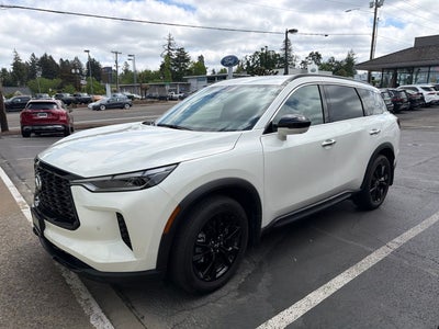 2025 INFINITI QX60 LUXE
