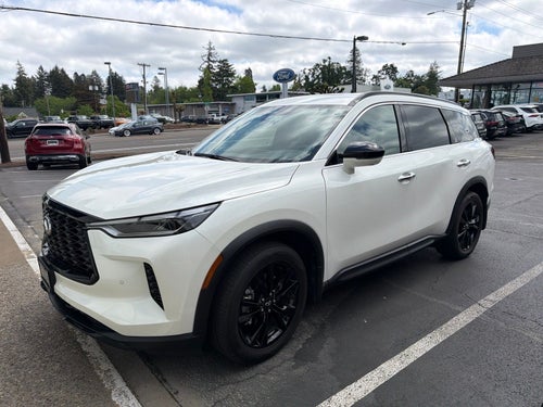 2025 INFINITI QX60 LUXE