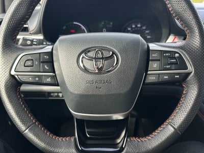 2021 Toyota Sienna XSE 7 Passenger
