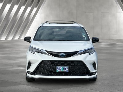 2021 Toyota Sienna XSE 7 Passenger