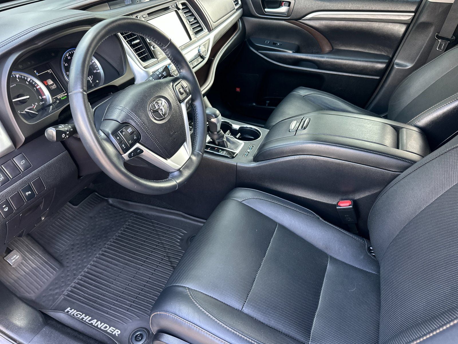2017 Toyota Highlander Limited