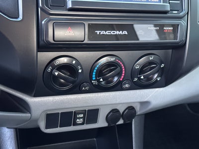 2015 Toyota Tacoma 2WD Access Cab I4 AT (Natl)
