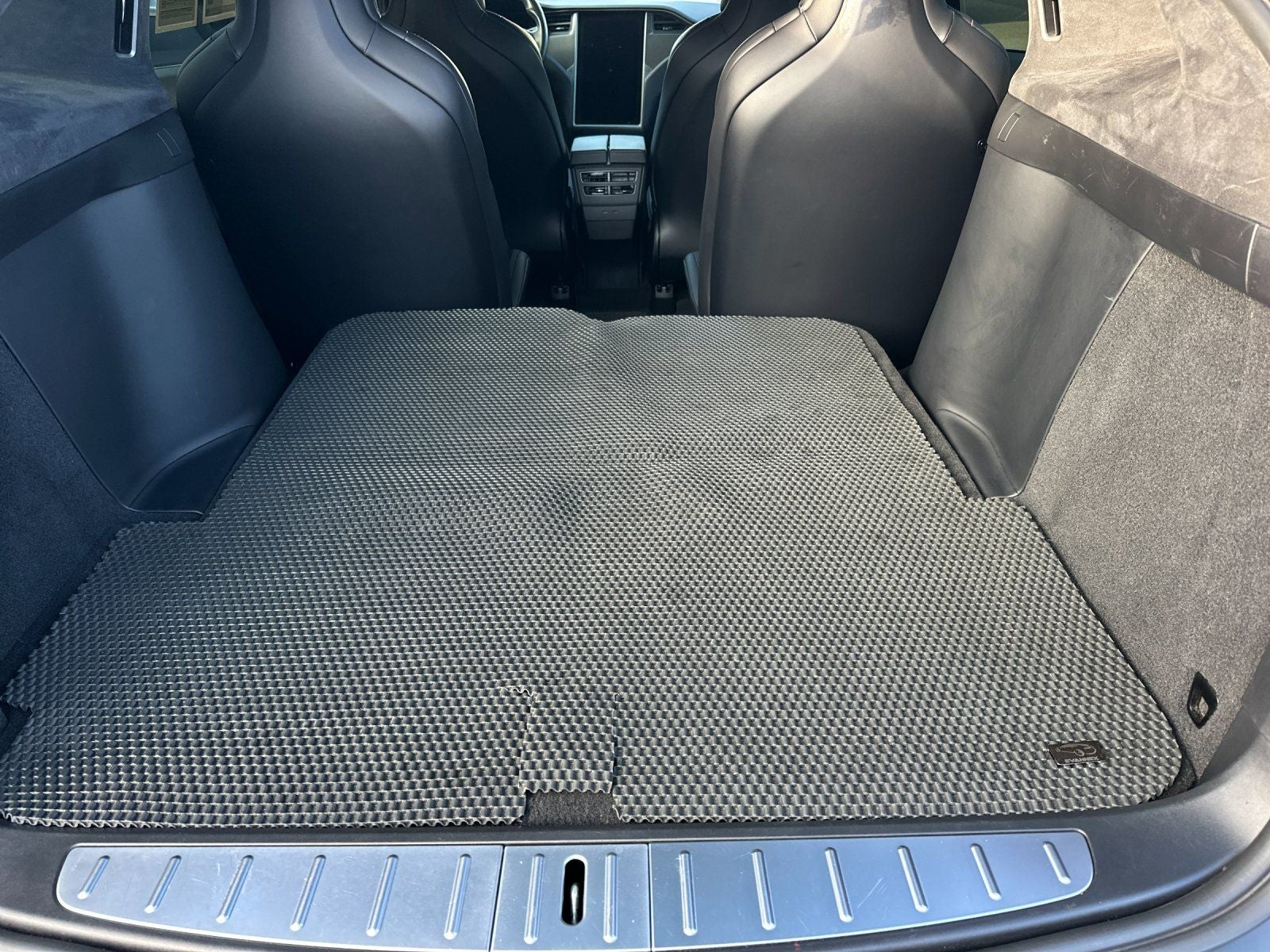 2018 Tesla Model X 75D