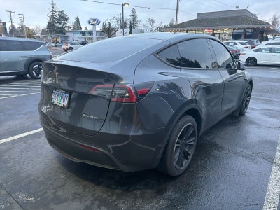 2024 Tesla Model Y Long Range