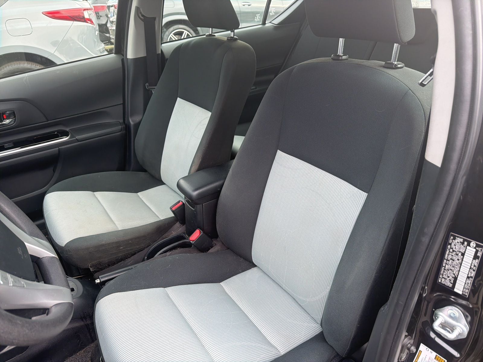 2016 Toyota Prius c Two