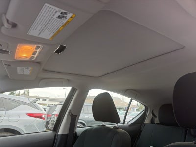 2016 Toyota Prius c Two