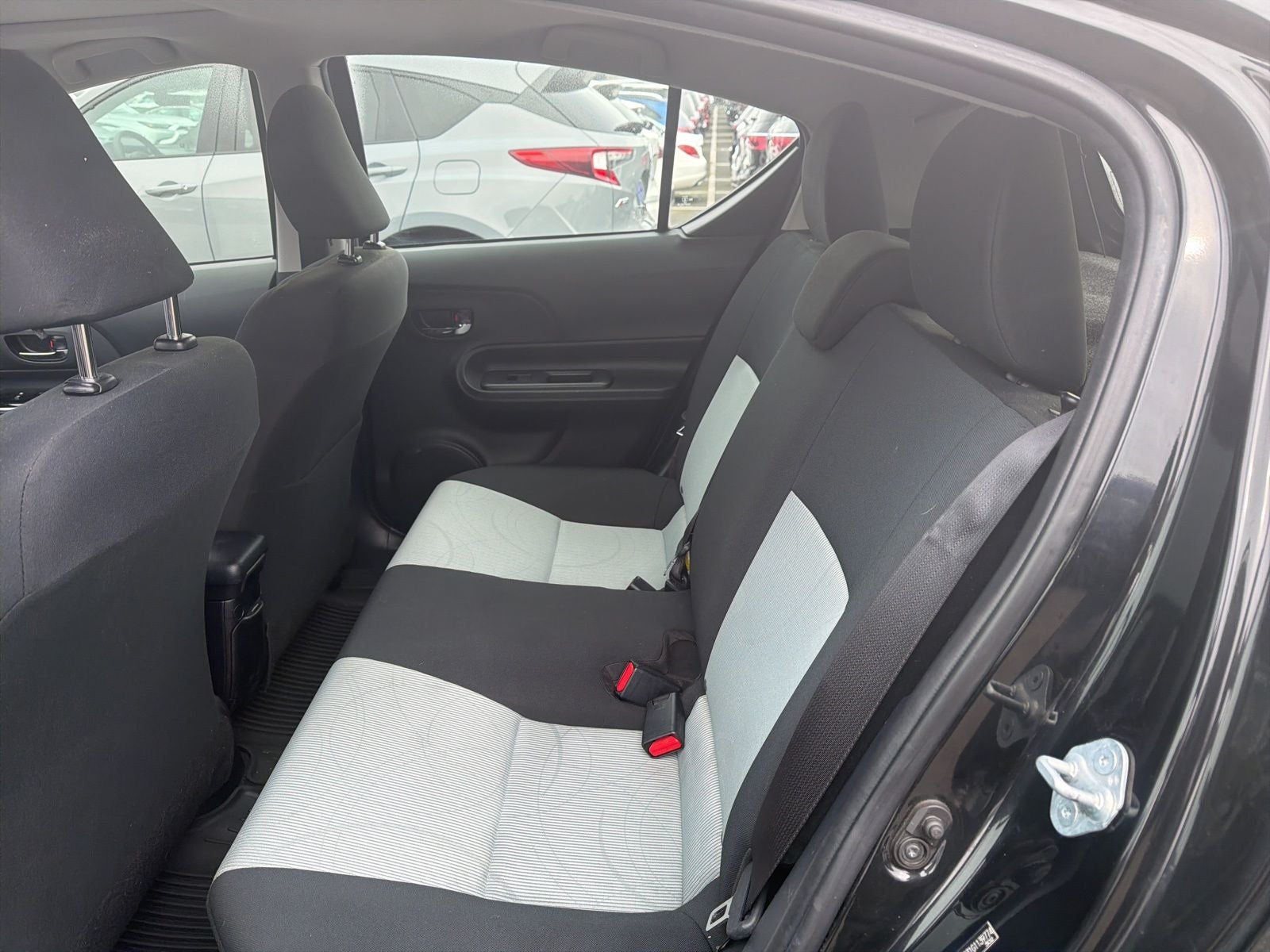 2016 Toyota Prius c Two