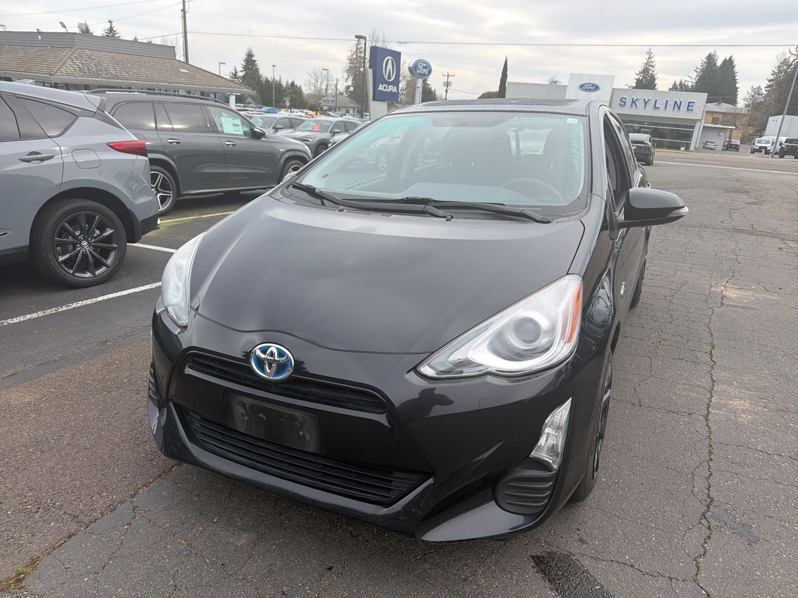 2016 Toyota Prius c Two