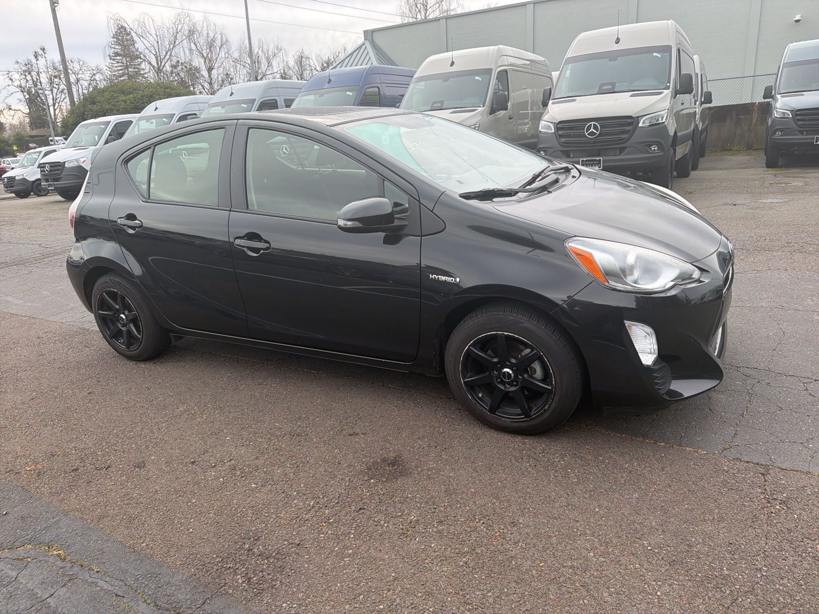 2016 Toyota Prius c Two