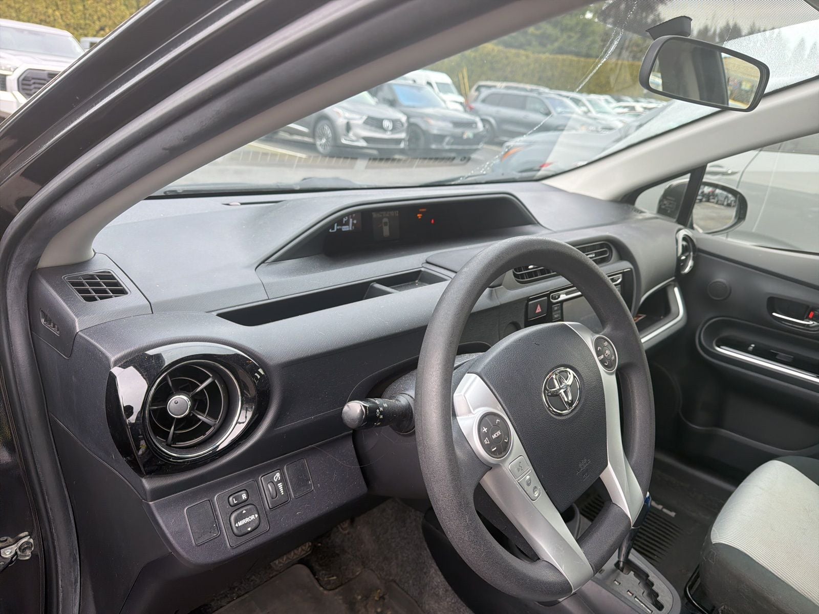 2016 Toyota Prius c Two