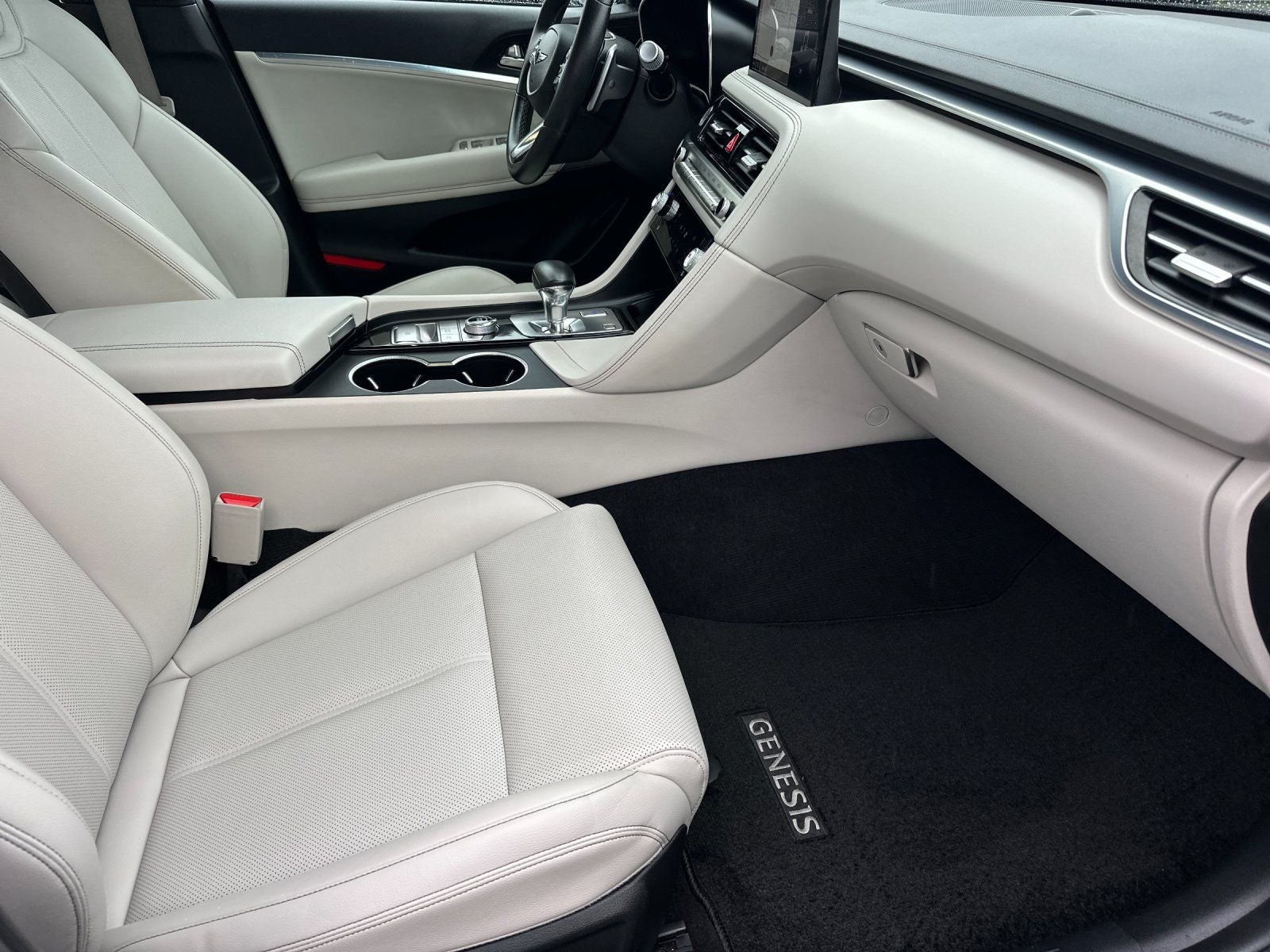 2024 Genesis G70 2.5T