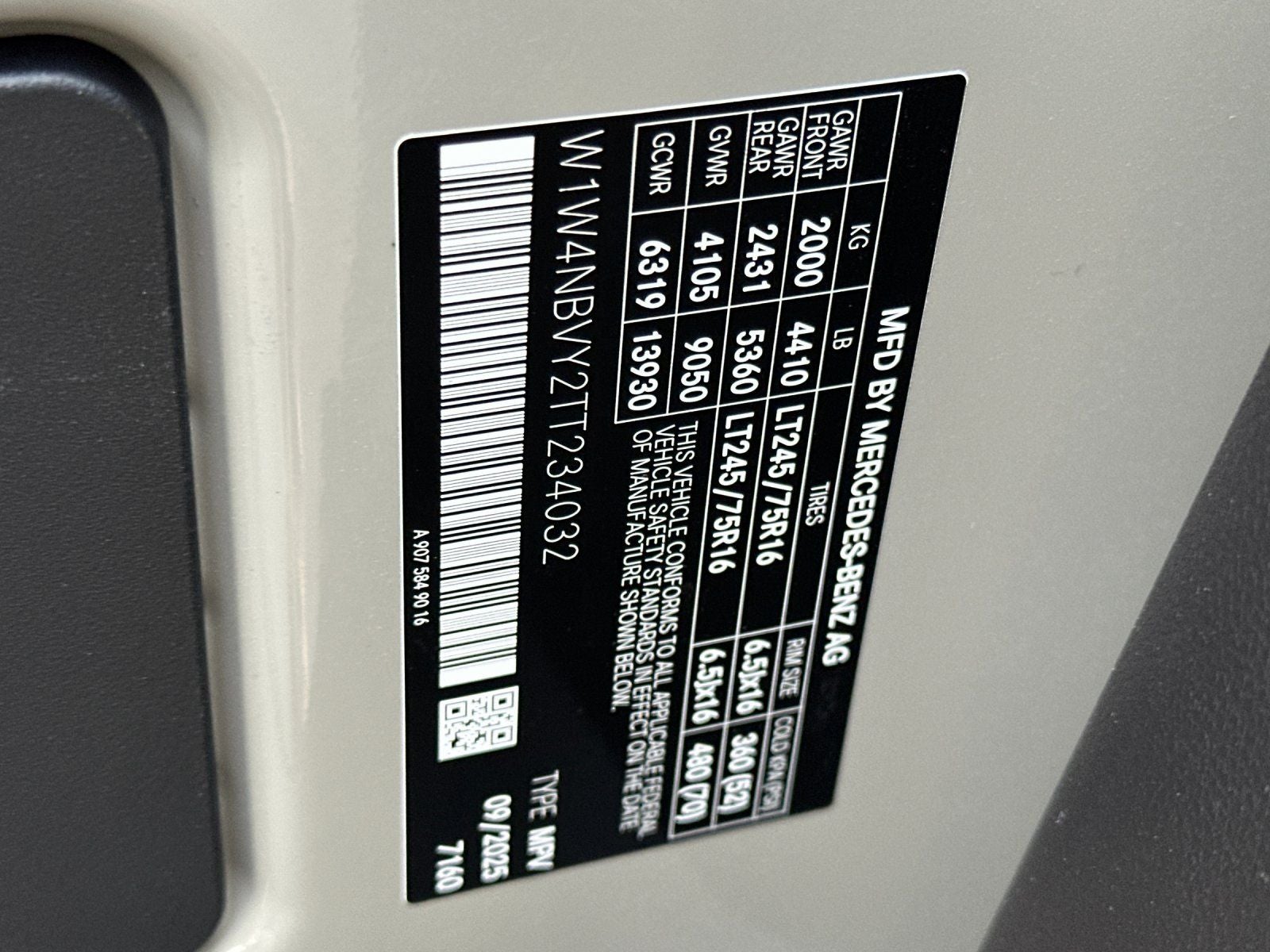 2026 Mercedes-Benz Sprinter 2500 Cargo 144 WB 4MATIC®
