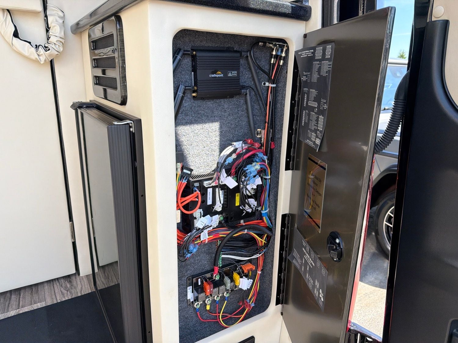 2023 Mercedes-Benz Sprinter 2500 Crew 144 WB 4MATIC®