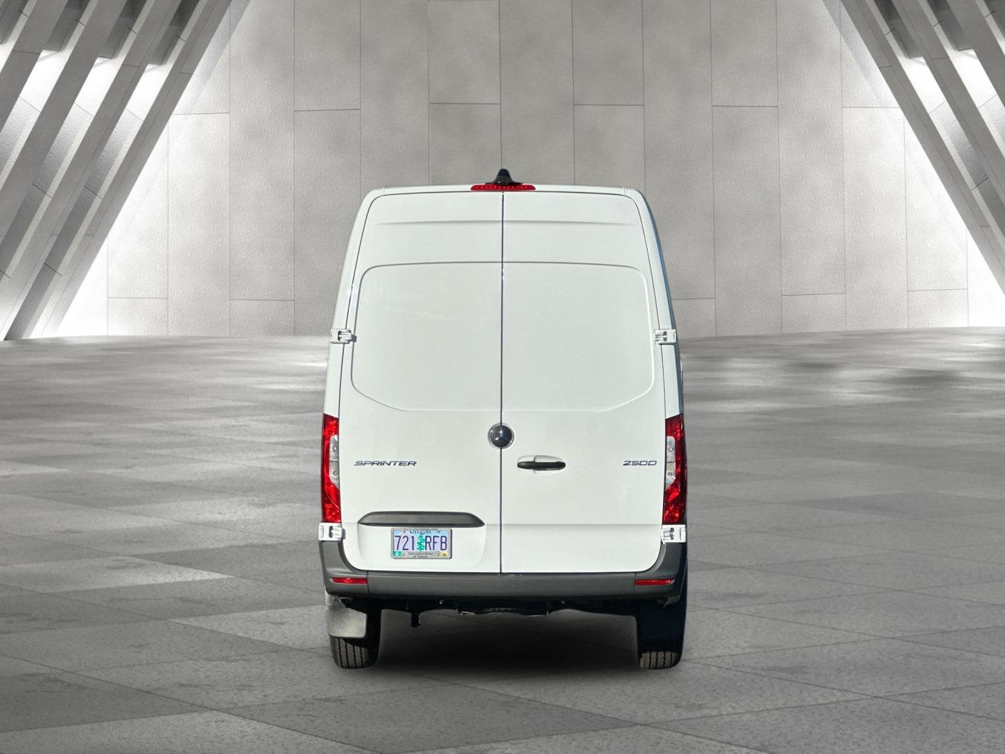 2025 Mercedes-Benz Sprinter 2500 Cargo 144 WB