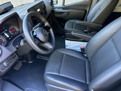 2025 Mercedes-Benz Sprinter 2500 Cargo 144 WB