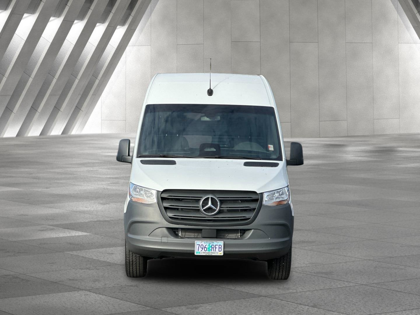 2025 Mercedes-Benz Sprinter 2500 Cargo 144 WB
