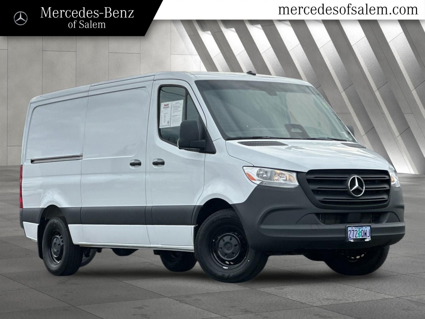 2025 Mercedes-Benz Sprinter 2500 Cargo 144 WB