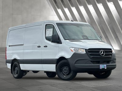 2025 Mercedes-Benz Sprinter 2500 Cargo 144 WB