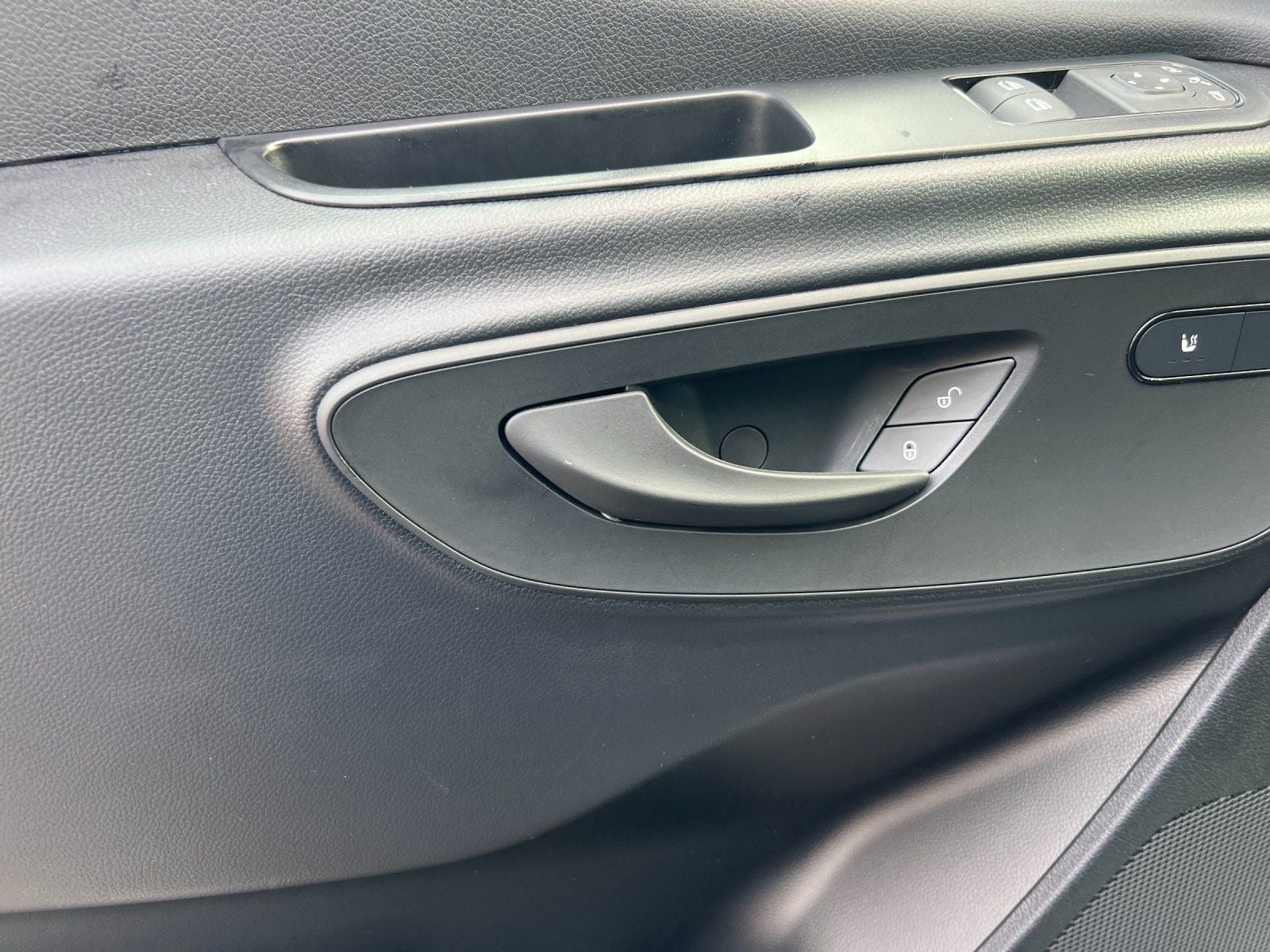 2025 Mercedes-Benz Sprinter 2500 Cargo 144 WB High Roof