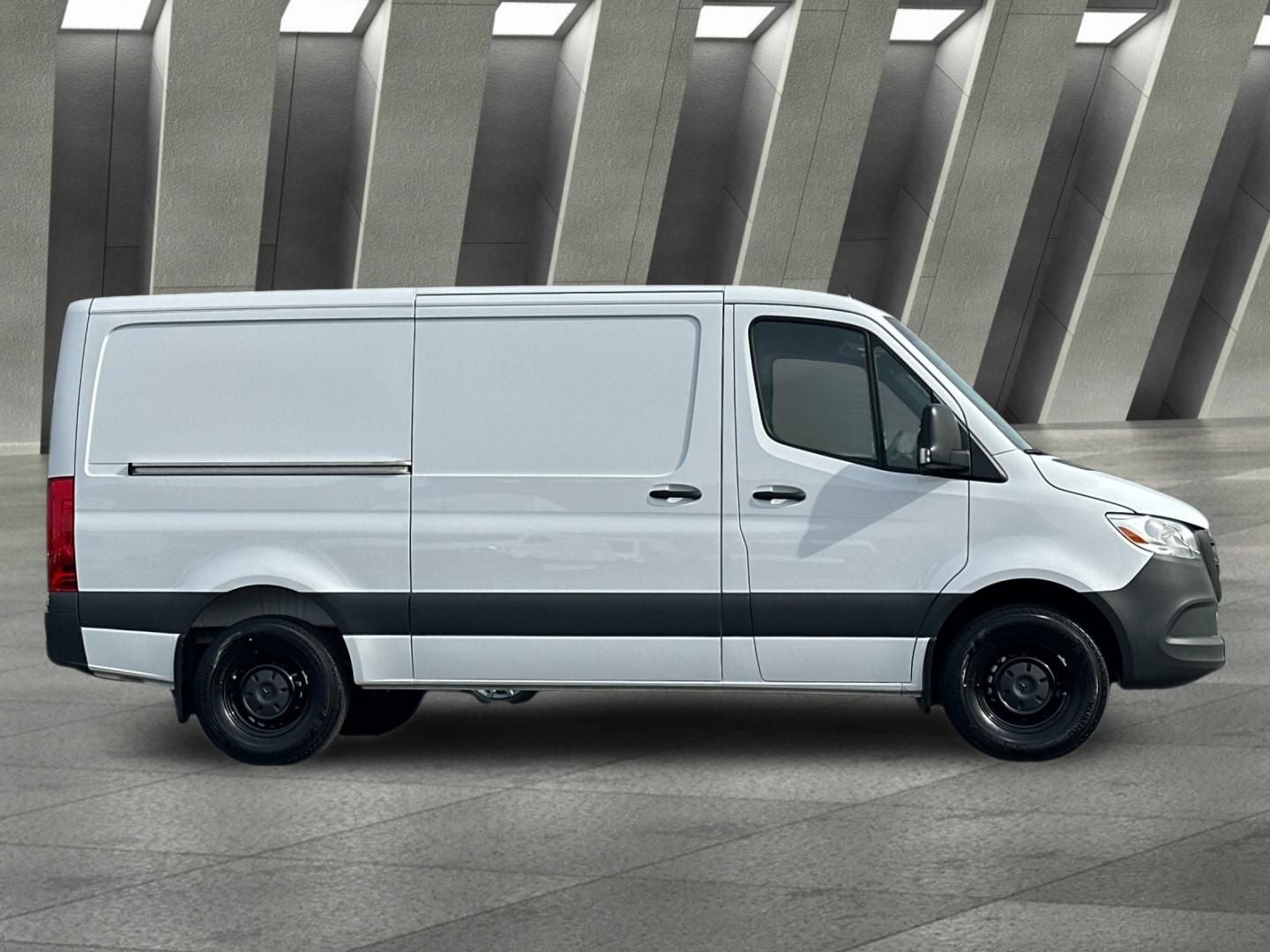 2026 Mercedes-Benz Sprinter 2500 Cargo 144 WB