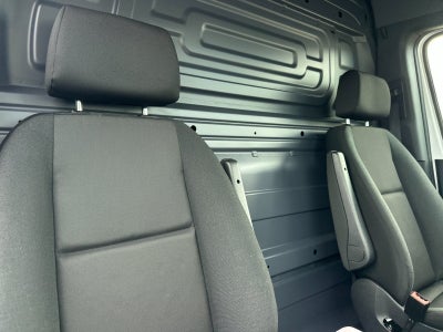 2025 Mercedes-Benz Sprinter 2500 Cargo 144 WB