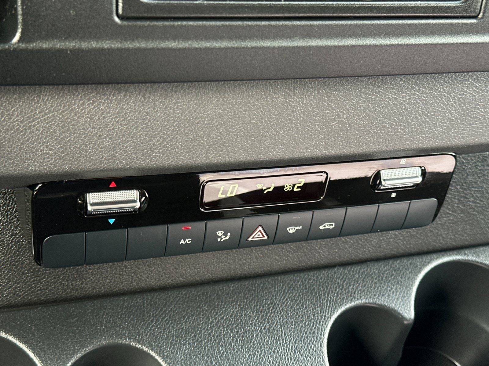 2025 Mercedes-Benz Sprinter 2500 Cargo 144 WB