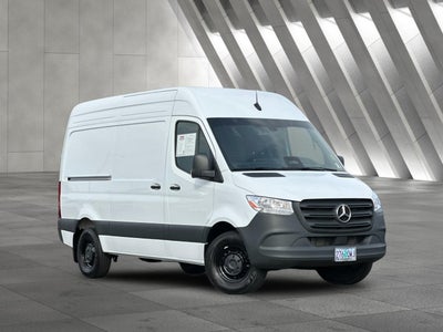 2025 Mercedes-Benz Sprinter 2500 Cargo 144 WB