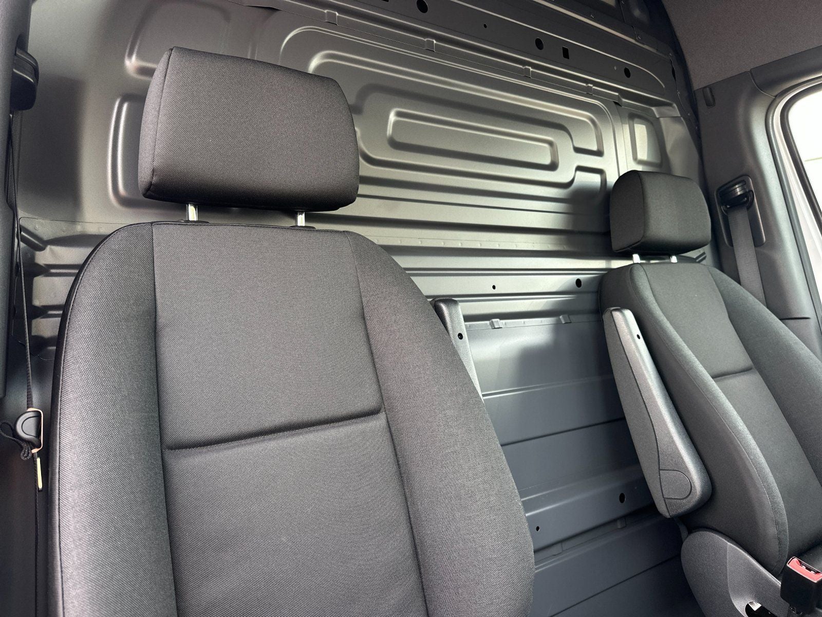 2026 Mercedes-Benz Sprinter 2500 Cargo 144 WB