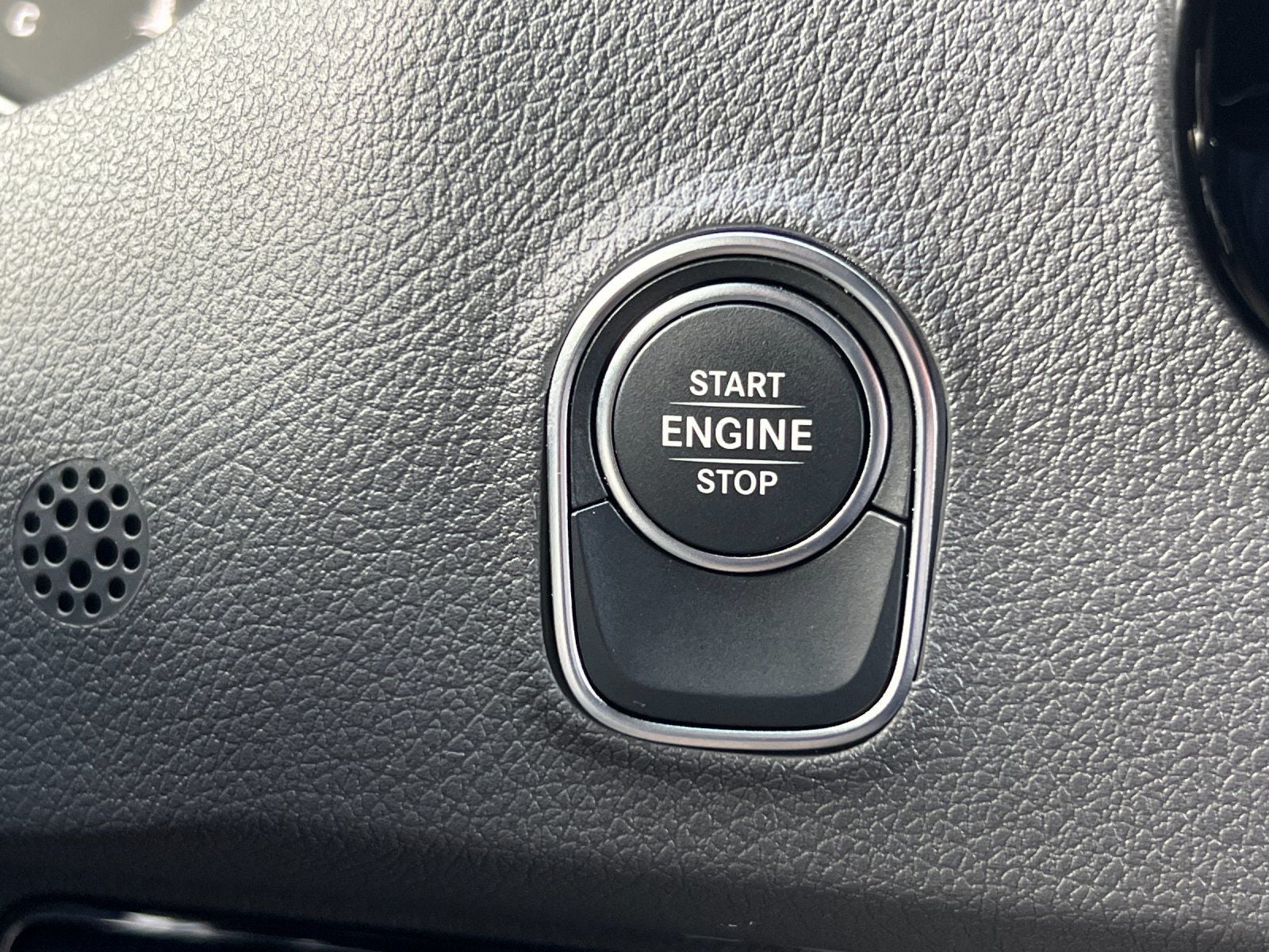 2025 Mercedes-Benz Sprinter 2500 Cargo 144 WB High Roof