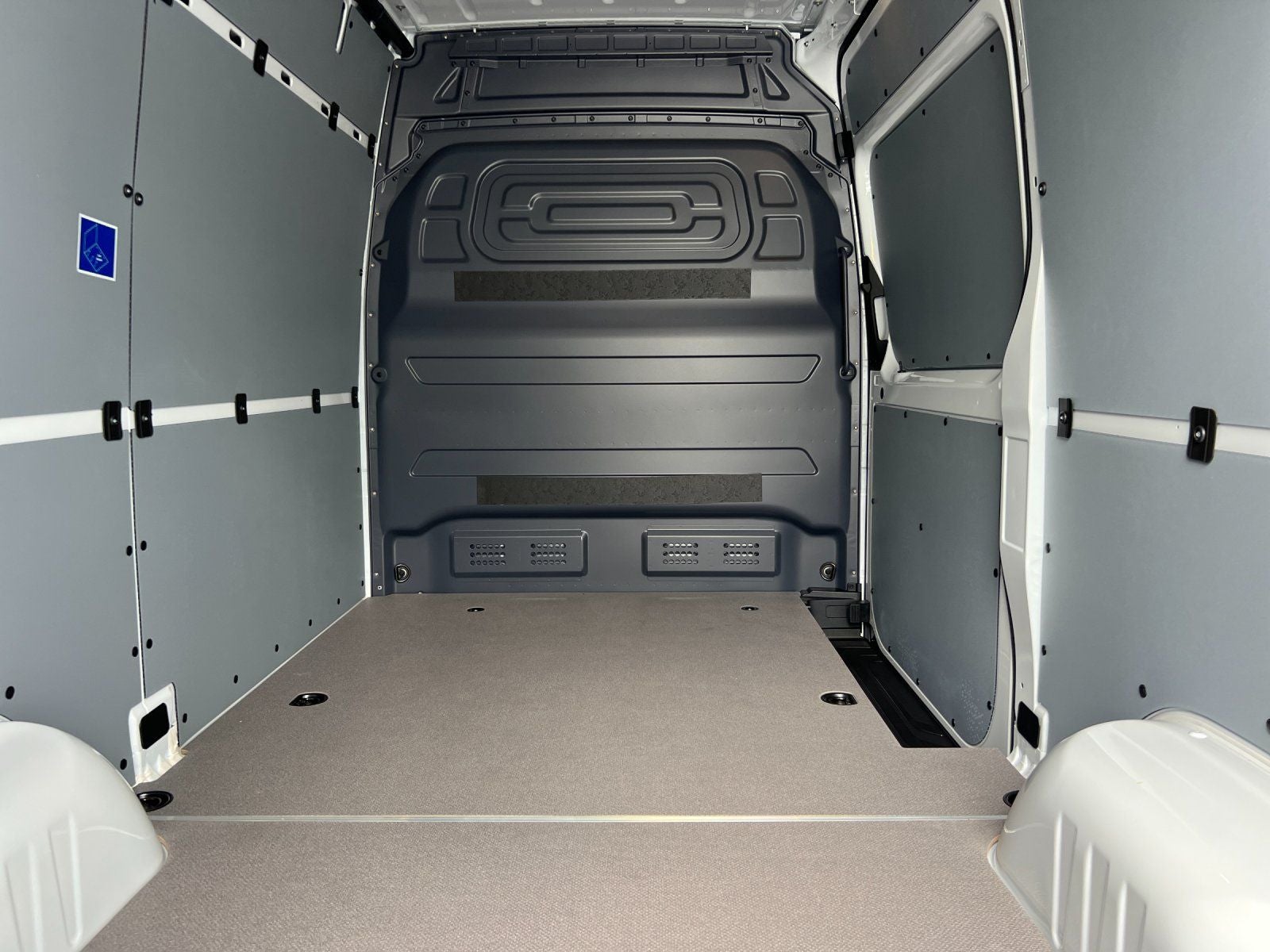 2025 Mercedes-Benz Sprinter 2500 Cargo 144 WB