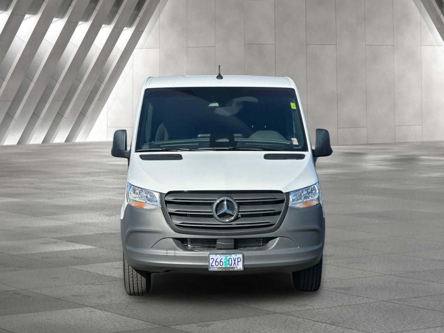 2025 Mercedes-Benz Sprinter 2500 Cargo 144 WB