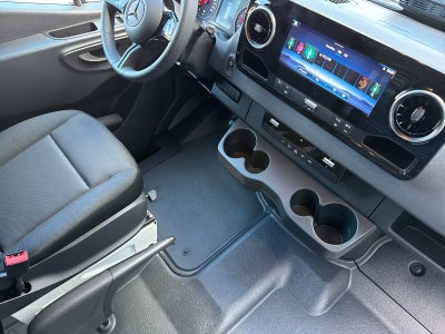 2025 Mercedes-Benz Sprinter 2500 Cargo 144 WB