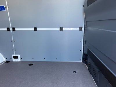 2025 Mercedes-Benz Sprinter 2500 Cargo 144 WB