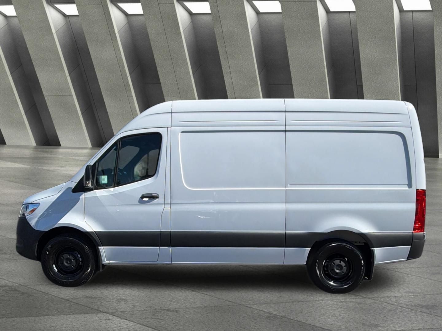2026 Mercedes-Benz Sprinter 2500 Cargo 144 WB