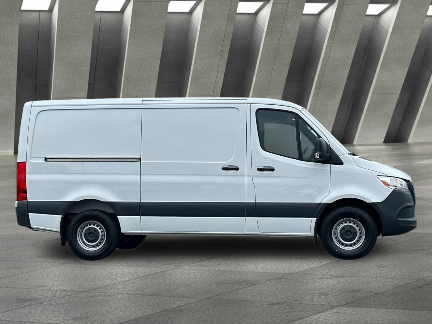 2026 Mercedes-Benz Sprinter 2500 Cargo 144 WB