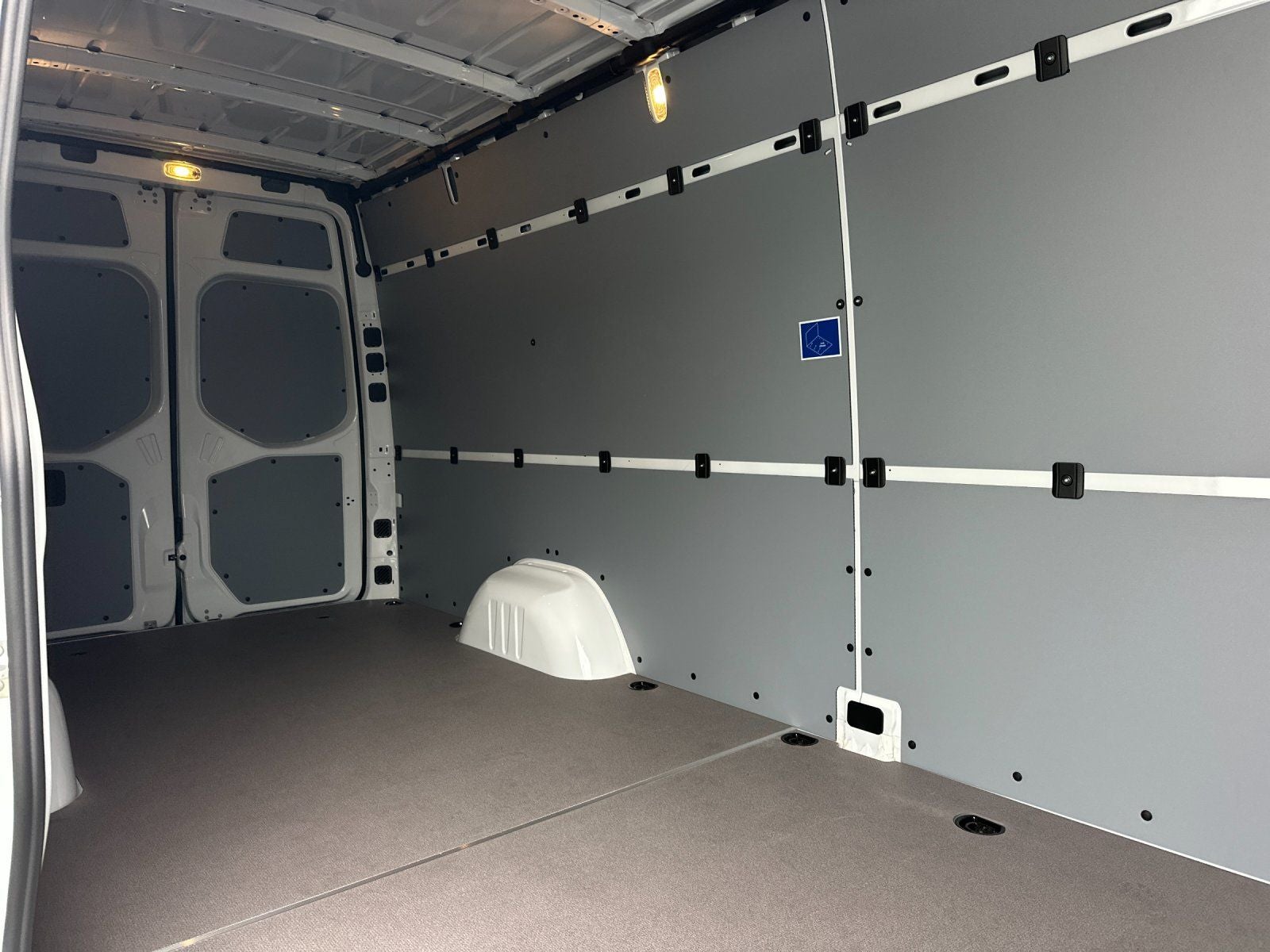 2026 Mercedes-Benz Sprinter 2500 Cargo 170 WB High Roof