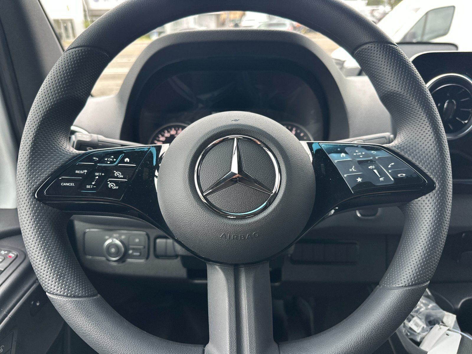 2026 Mercedes-Benz Sprinter 2500 Cargo 170 WB High Roof