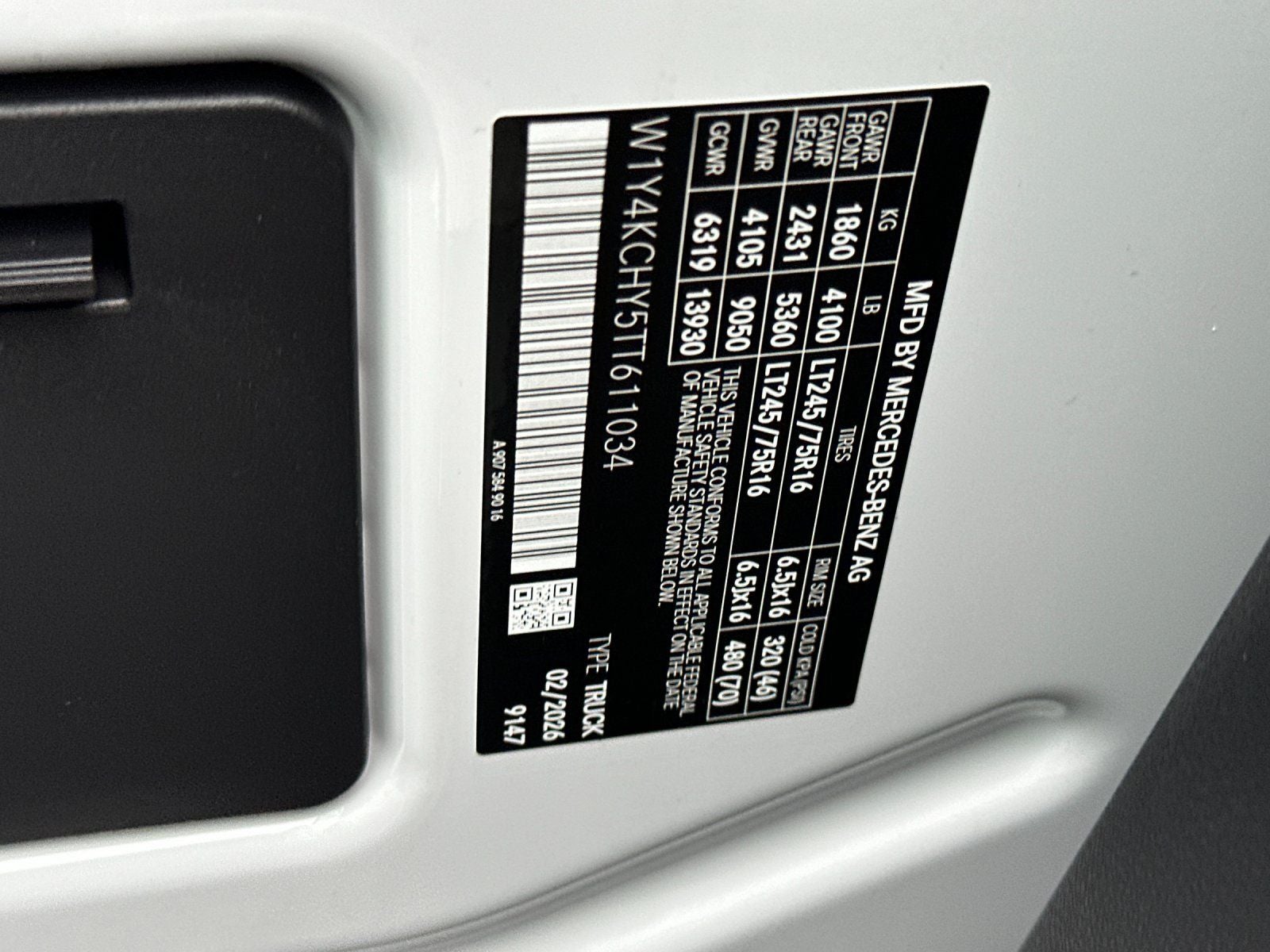 2026 Mercedes-Benz Sprinter 2500 Cargo 170 WB High Roof