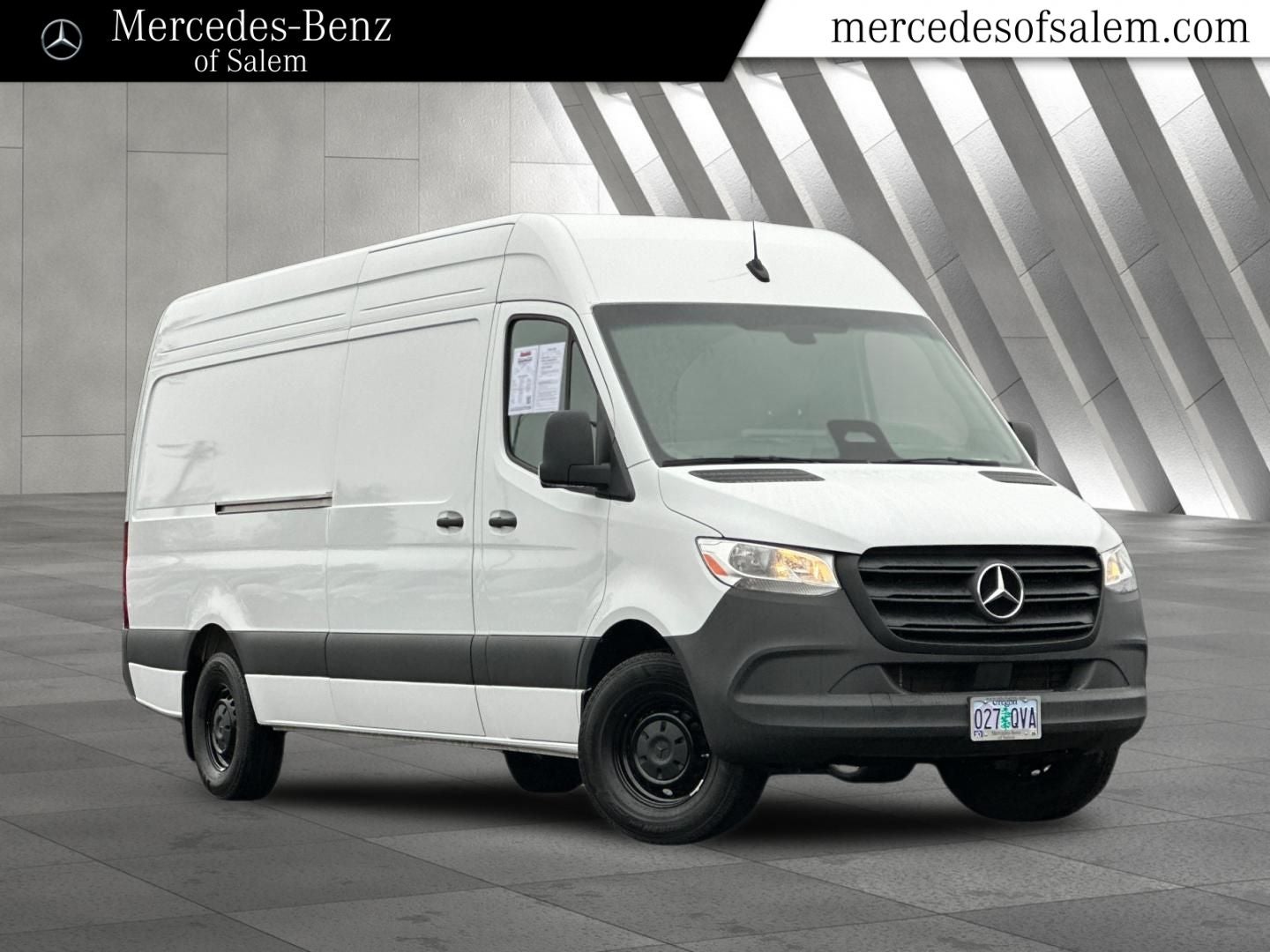 2025 Mercedes-Benz Sprinter 2500 Cargo 170 WB High Roof