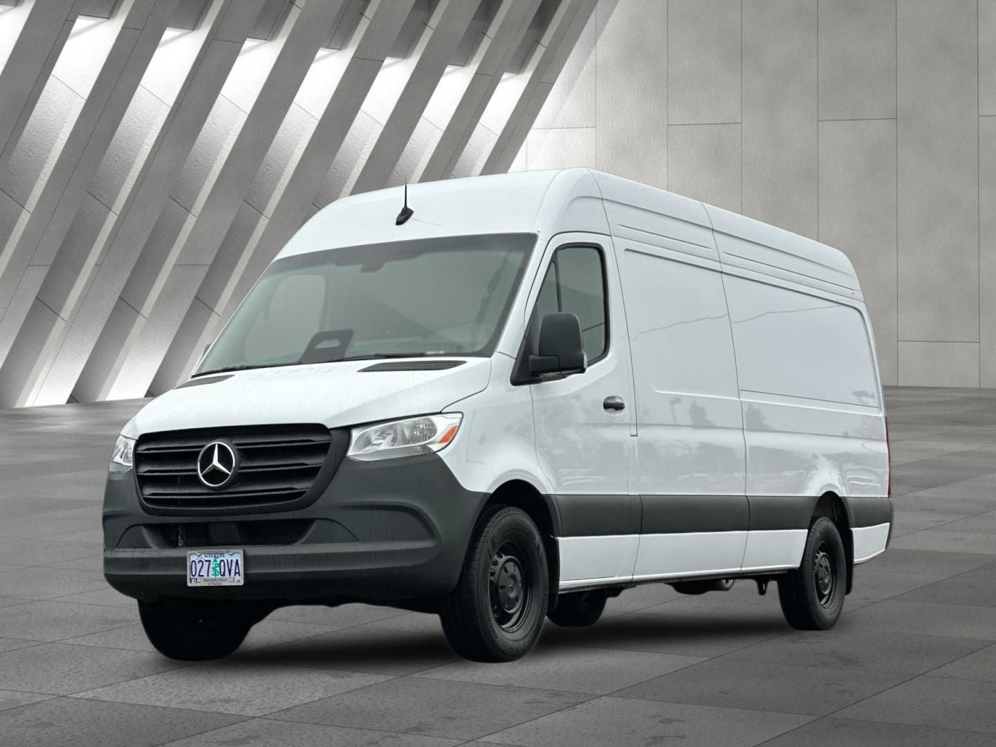 2025 Mercedes-Benz Sprinter 2500 Cargo 170 WB High Roof