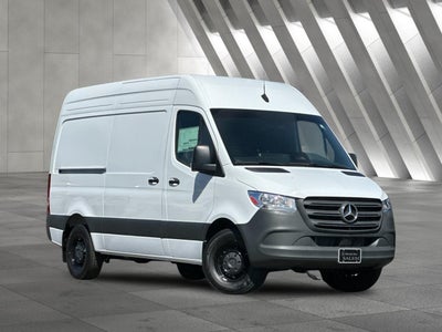 2025 Mercedes-Benz Sprinter 2500 Cargo 144 WB