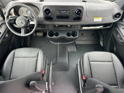 2025 Mercedes-Benz Sprinter 2500 Cargo 144 WB