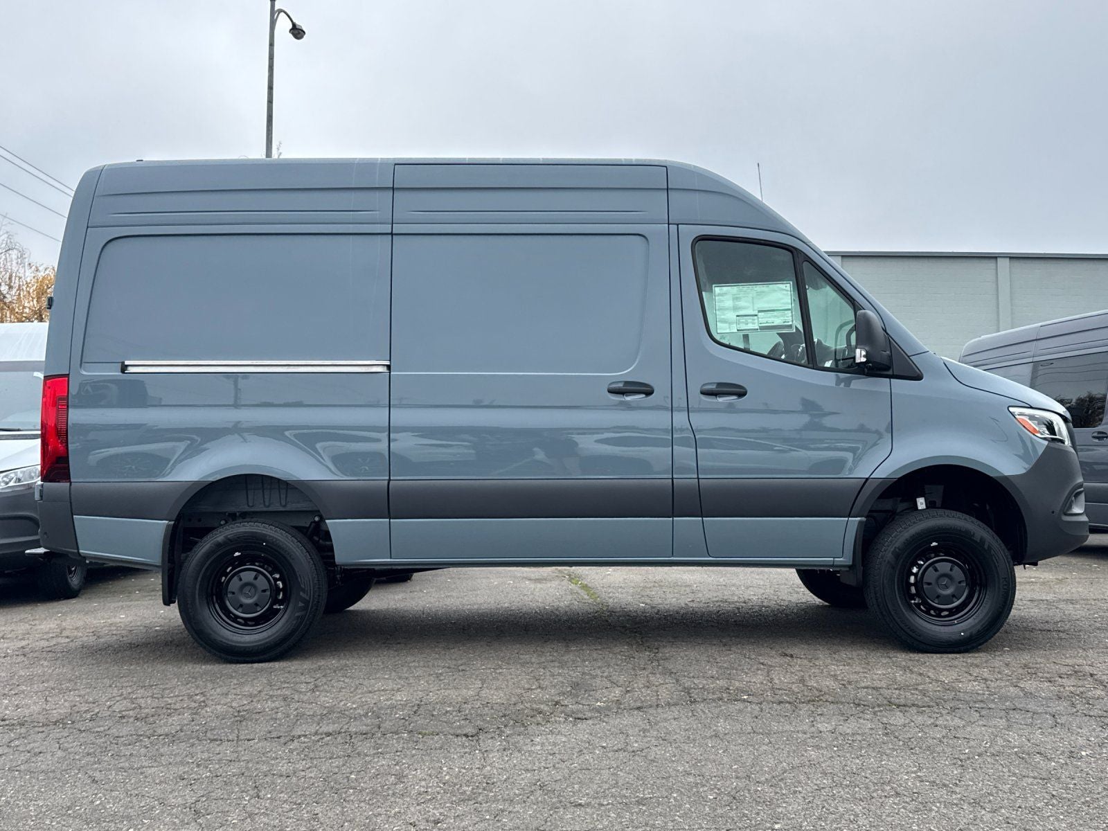 2026 Mercedes-Benz Sprinter 2500 Cargo 144 WB 4MATIC®