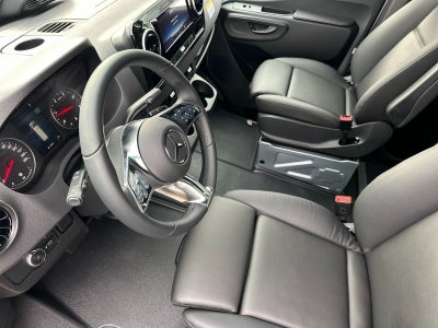 2025 Mercedes-Benz Sprinter 2500 Passenger 144 WB